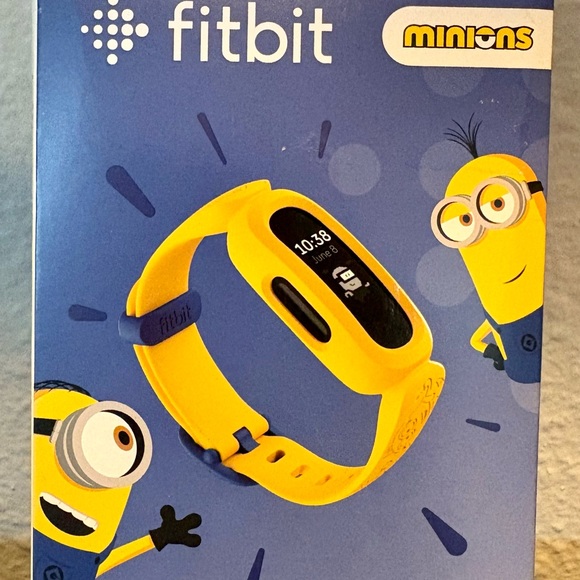 Fitbit Ace 3 Minions Yellow Kids Smartwatch BNWT